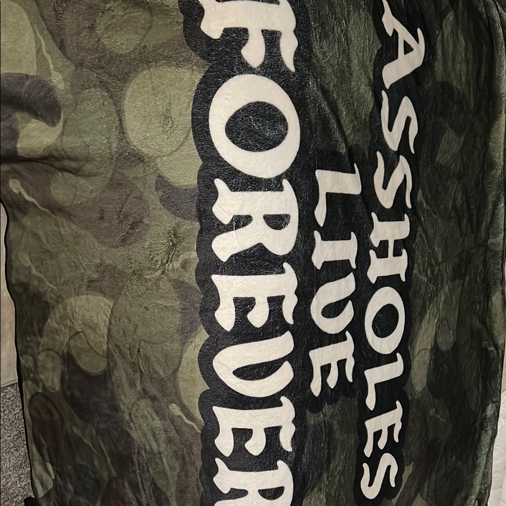 Camouflage Throw Blanket